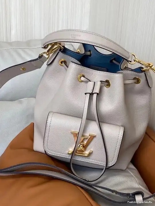 FS CHEAP LOCKME LOUIS BUCKET VUITTON 0618
